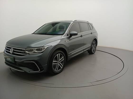 VOLKSWAGEN TIGUAN 2.0 300 TSI GASOLINA ALLSPACE R-LINE AUTOMÁTICO